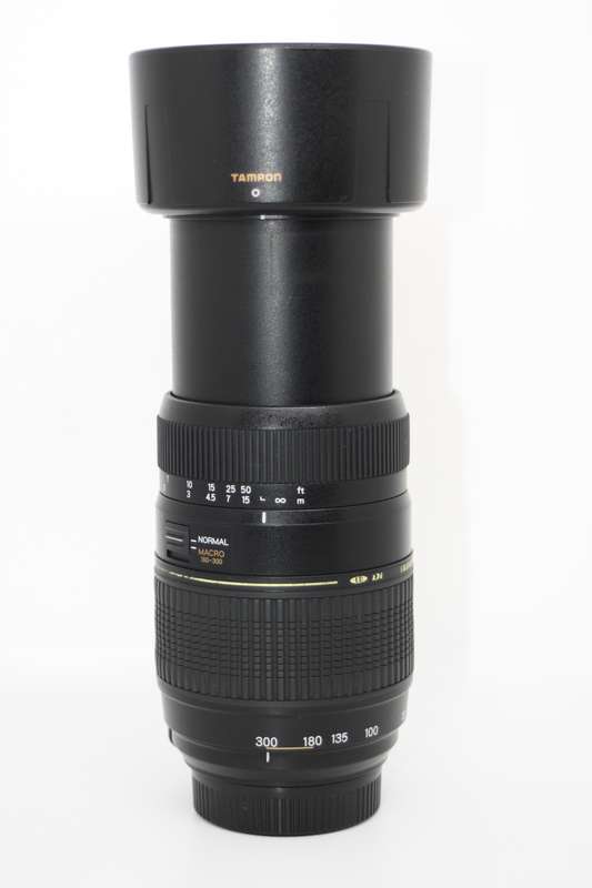 Tamron A F 70-300mm f/4.0-5.6 Di LD Macro Zoom Lens with Built in Motor for Nikon Digital SLR
