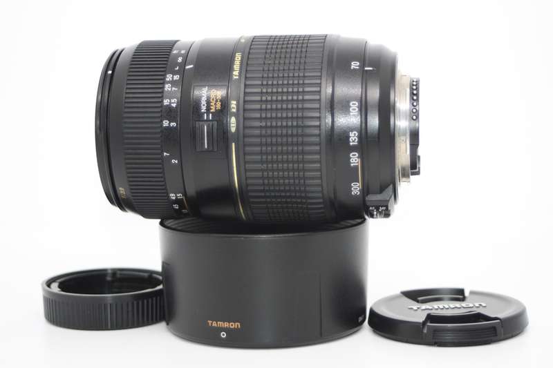 Tamron 70-300mm f/4-5.6 Di LD Macro Autofocus Lens for Nikon AF