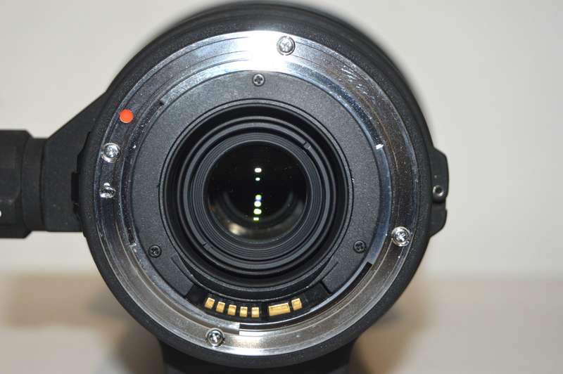 Sigma 170-500mm f/5-6.3 DG APO With lens Hood and Collard Tripod
