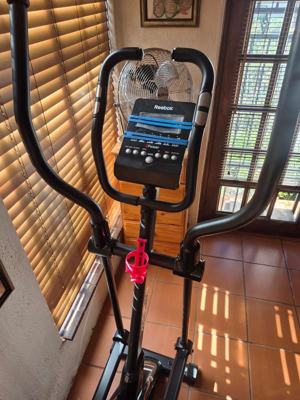 Reebok Zpower Elliptical Cross Trainer