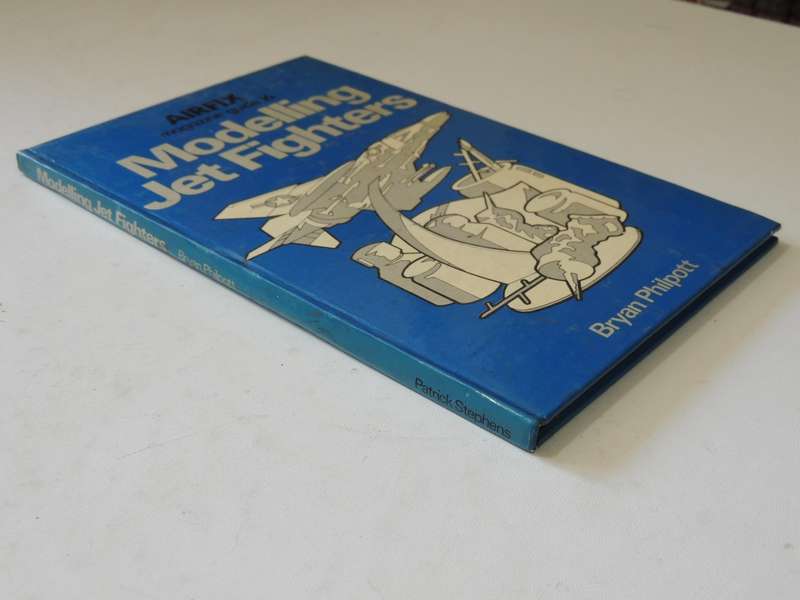 Airfix Magazine Guide 16: Modelling Jet Fighters- Bryan Philpott