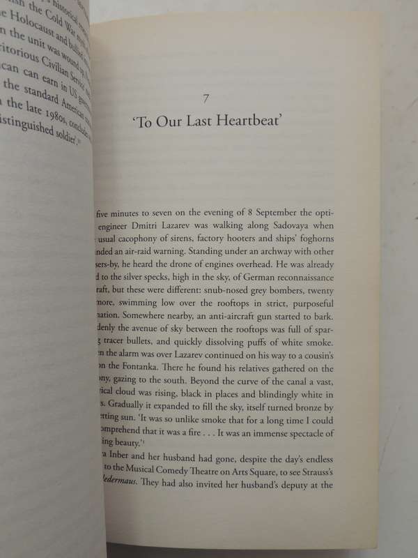 Leningrad - Tragedy Of A City Under Siege - Anna Reid