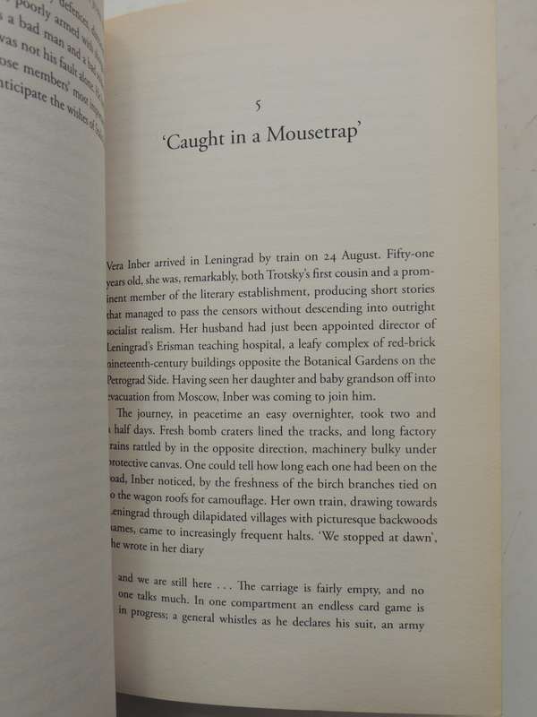 Leningrad - Tragedy Of A City Under Siege - Anna Reid