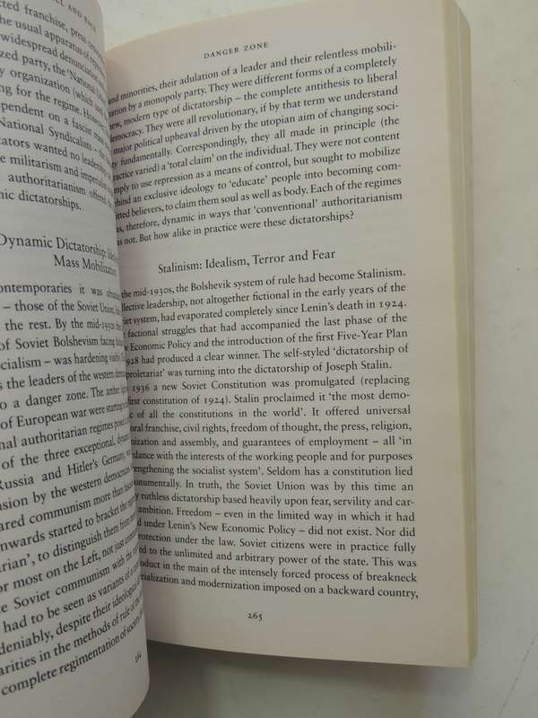 To Hell And Back - Europe 1914 - 1949- Ian Kershaw