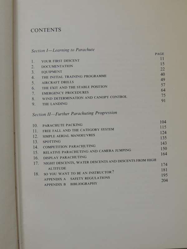 Sport Parachuting (1971) - Charles Shea-Simonds    SOME MARKING