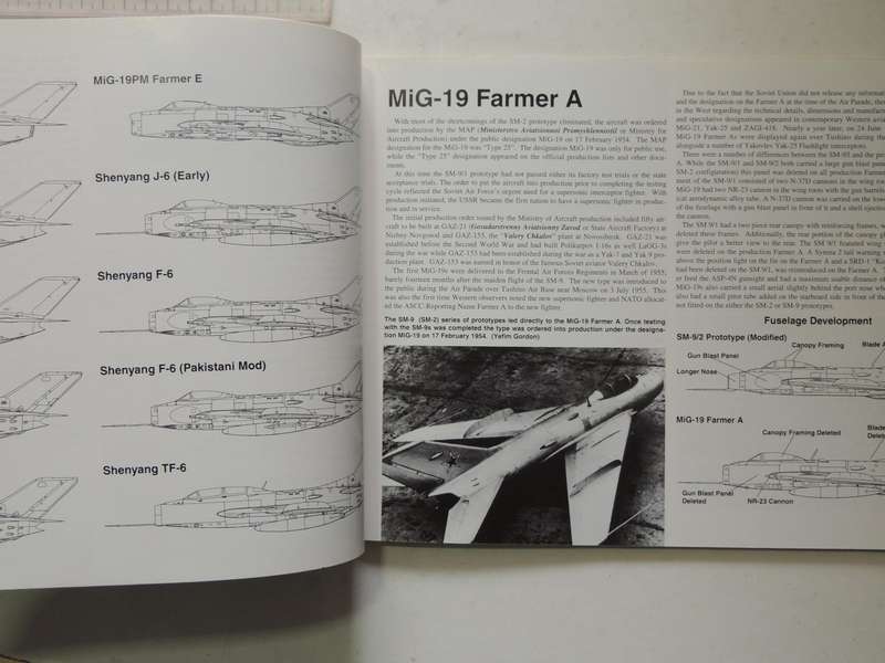 Squadron / Signal Publications Aircraft No. 143: MIG-19 Farmer In Action - Hans-Heiri Stapfer