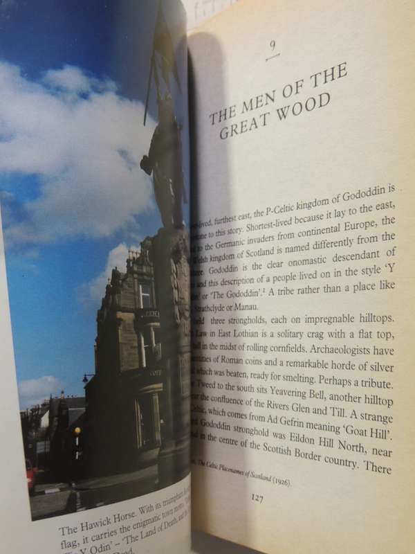 Arthur And The Lost Kingdoms - Alistair Moffat