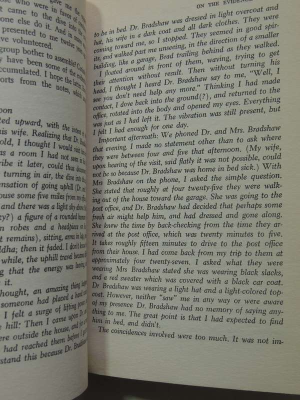 Journeys Out Of The Body - Robert A. Monroe