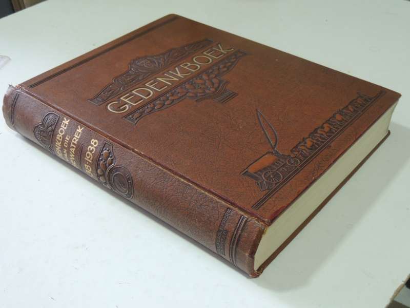 Gedenkboek van die Ossewaens op die Pad van Suid-Afrika Eeufees: 1838-1939  AFRIKAANS