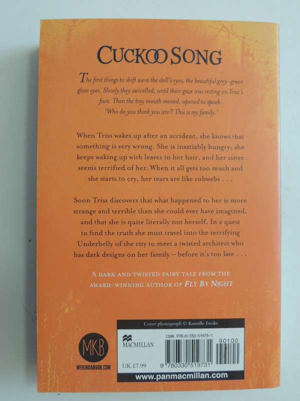 Cuckoo Song - Frances Hardinge