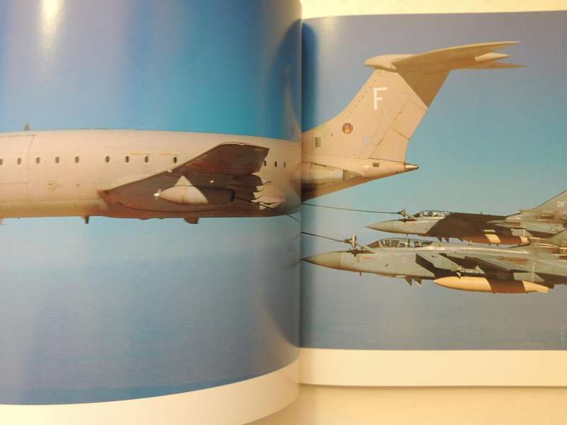 Desert Fist: Allied Airpower For Desert Storm, A Pilot's View - Ian Black
