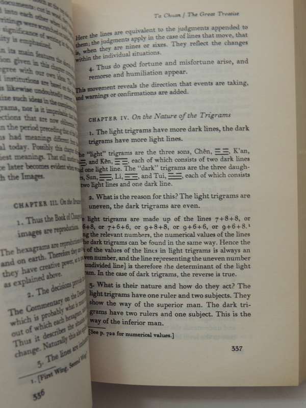 I Ching Or Book Of Changes (Richard Wilhelm Translation)- trans. Into English Cary F. Baynes