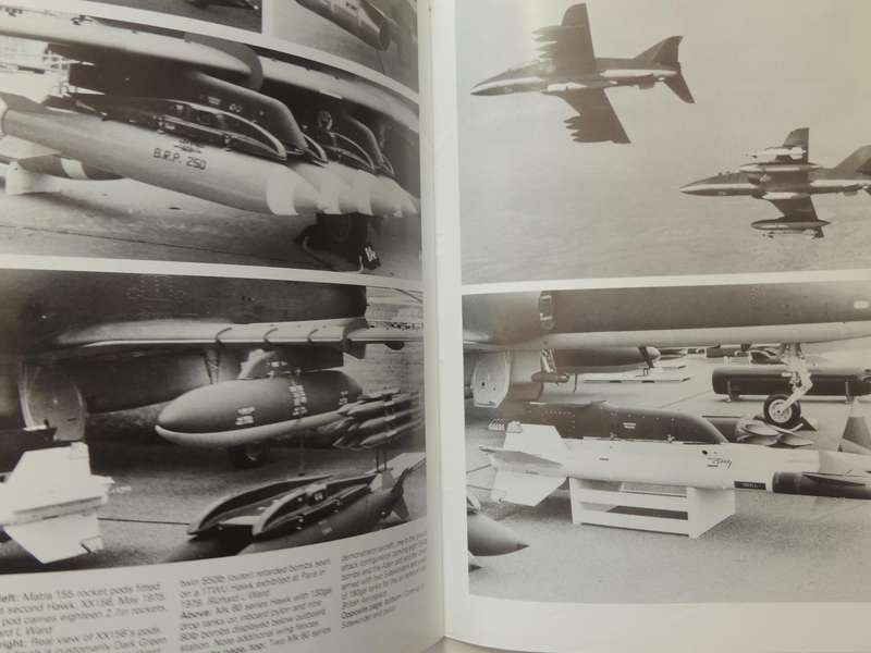 Aeroguide 1: British Aerospace Hawk T Mk 1