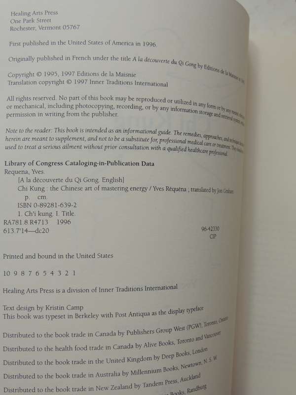Chi Kung: The Chinese Art Of Mastering Energy - Yves Requena