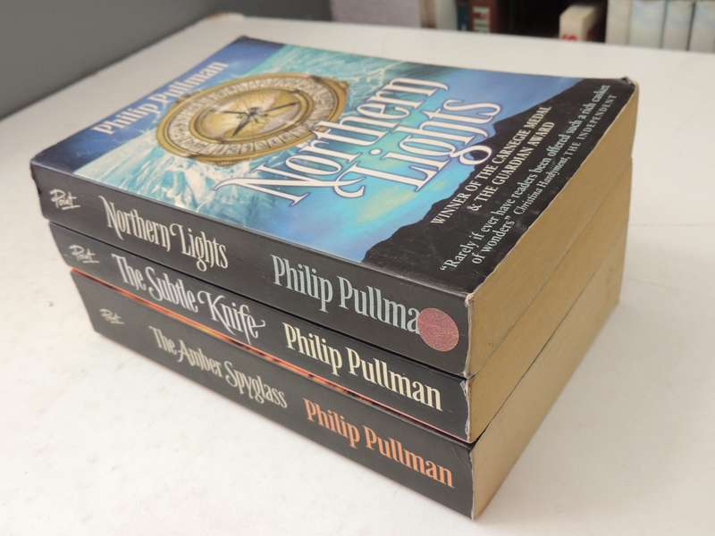 Northern Lights, The Subtle Knife, The Amber Spyglass  - Philip Pullman   3 Vol Set