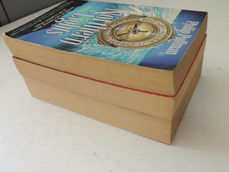 Northern Lights, The Subtle Knife, The Amber Spyglass  - Philip Pullman   3 Vol Set