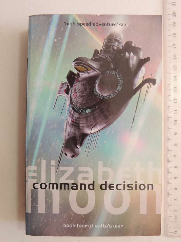 Command Decision - Book 4 of Vatta's War - Elizabeth Moon