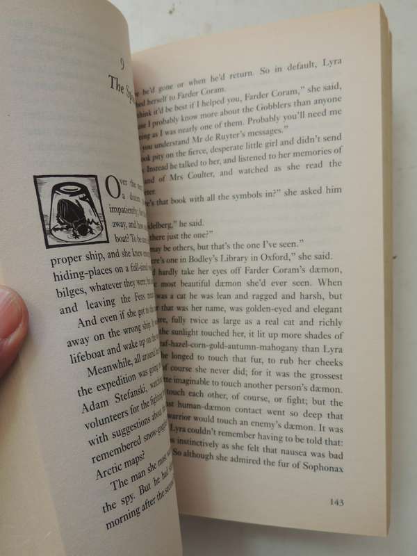 Northern Lights - Philip Pullman