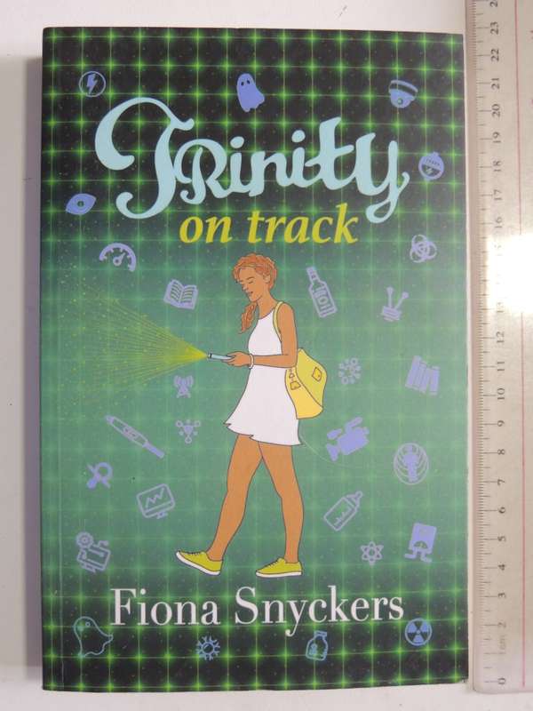 Trinity On Track- Fiona Snyckers