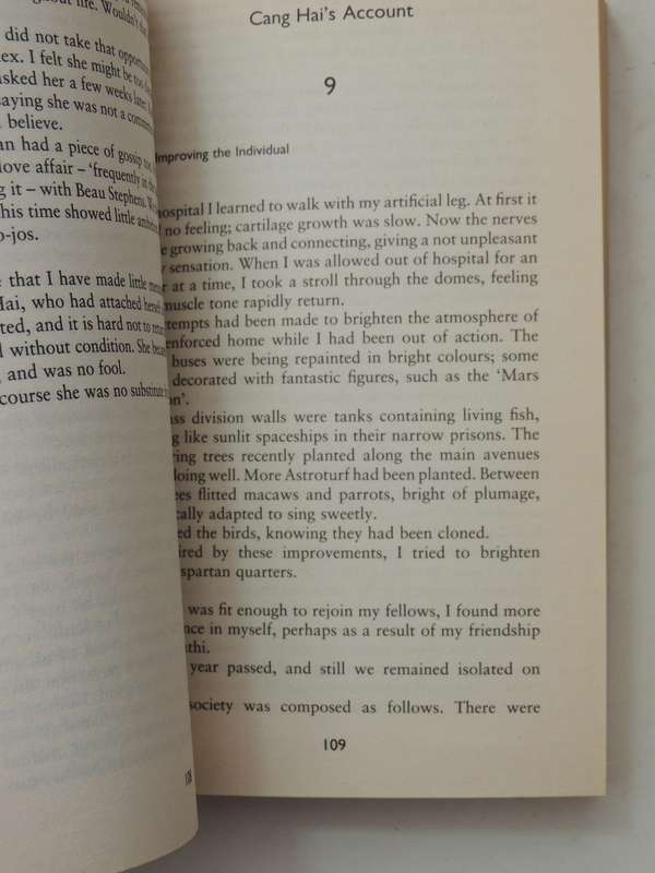 White Mars or, The Mind Set Free, A 21st-Century Utopia - Brain Aldiss, Roger Penrose