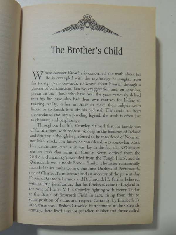 A Magik Life: A Biography Of Aleister Crowley - Martin Booth
