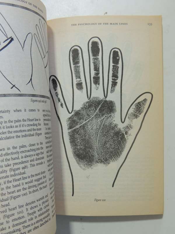 The Complete Book Of The Hand: A Modern Approach To Hand Analysis - Lori Reid