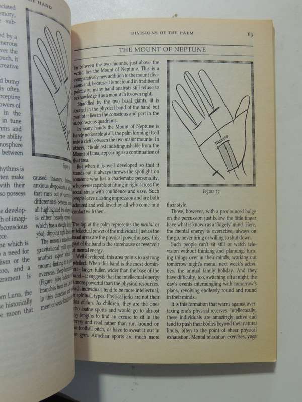 The Complete Book Of The Hand: A Modern Approach To Hand Analysis - Lori Reid