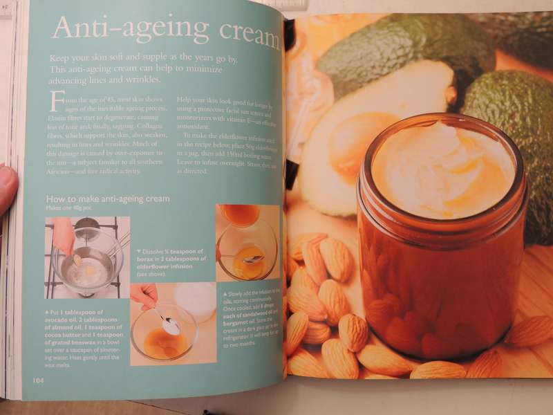 Ouma's Home Remedies, More Than 1200 Tried & Tested Hints, Tips, Remedies & RecipesReader's Digest
