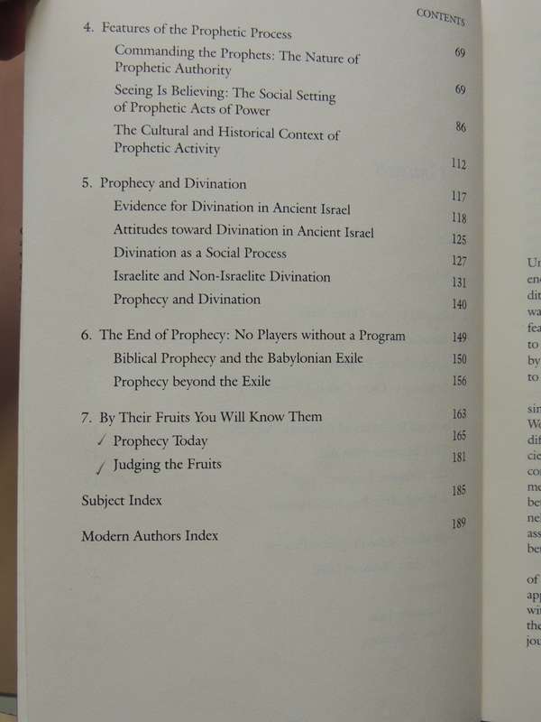 Channels Of Prophecy: The Social Dynamics Of Prophetic Activity - Thomas W. Overholt