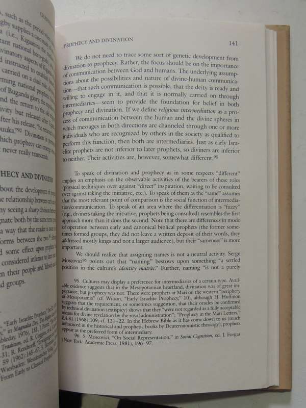 Channels Of Prophecy: The Social Dynamics Of Prophetic Activity - Thomas W. Overholt