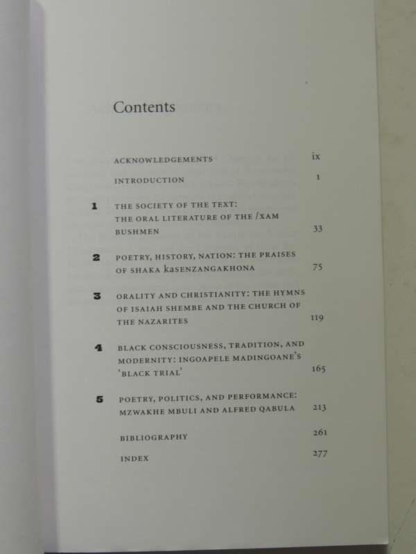 Voicing The Text: South African Oral Poetry And Performance - Duncan Brown
