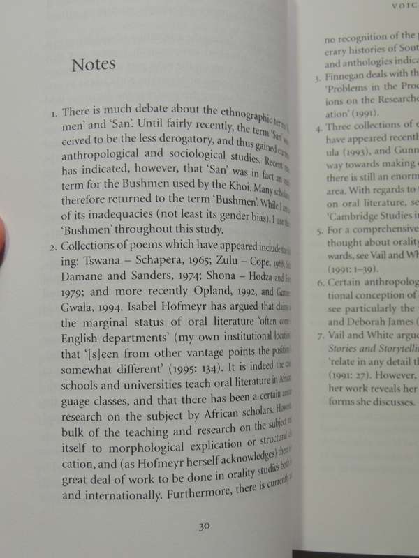 Voicing The Text: South African Oral Poetry And Performance - Duncan Brown