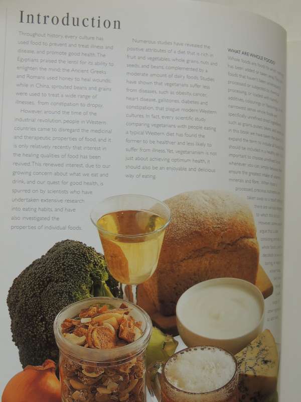 The Practical Encyclopedia Of Whole Foods: With Recipes For Health And Healing - Nicola Graimes
