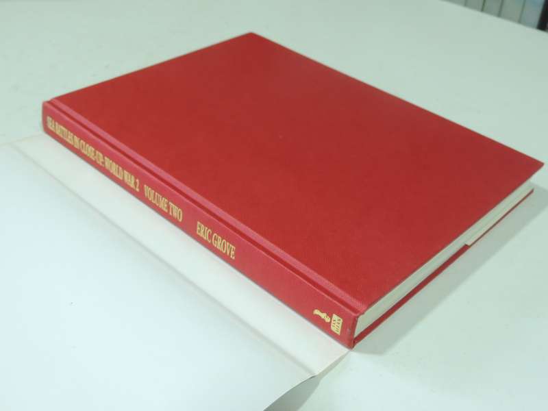 Sea Battles In Close-Up: World War 2 Volume 2 - Eric Grove