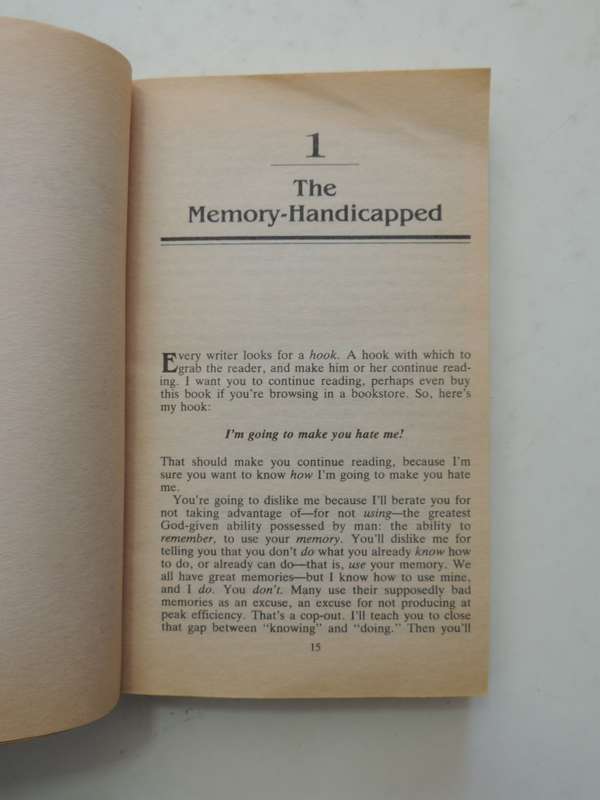 Memory Makes Money - Harry Lorayne