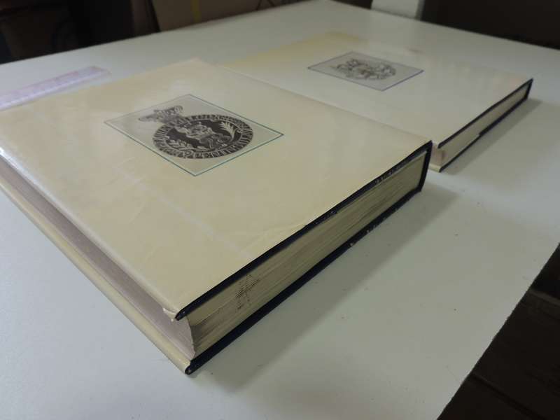 Head-Dress Badges Of The British Army - Arthur L. Kipling and Hugh L. King  2 Vol Set
