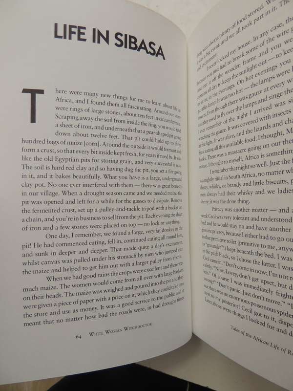 White Woman Witchdoctor, Tales from the African Life of Rae Graham - Taffy Gould McCallum