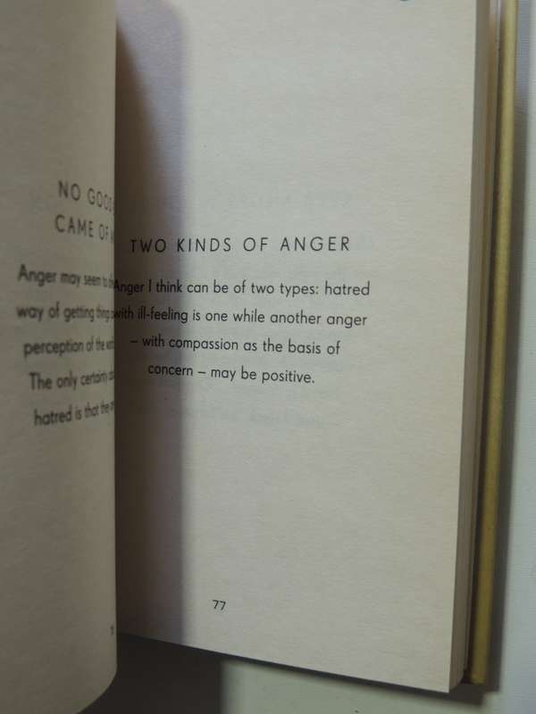 The Little Book Of Wisdom: Change Your Outlook One Day at a Time - His Holiness The Dalai Lama