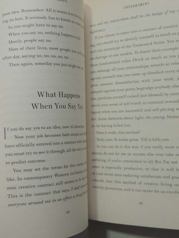 Big Magic: Creative Living Beyon Fear - Elizabet Gilbert