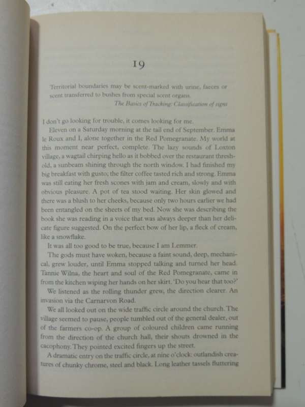 Trackers  - Deon Meyer  (1st American Edition) 2011