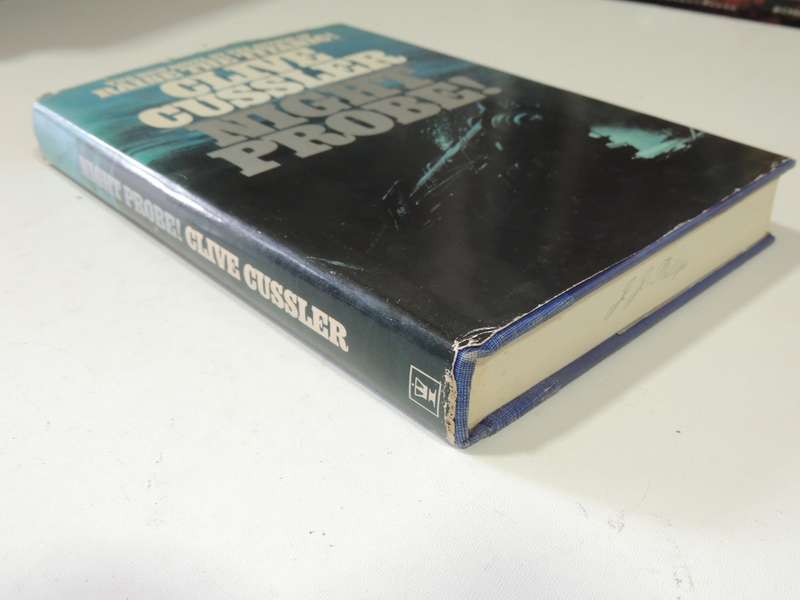 Night Probe! - Clive Cussler  (1st Edition) 1981