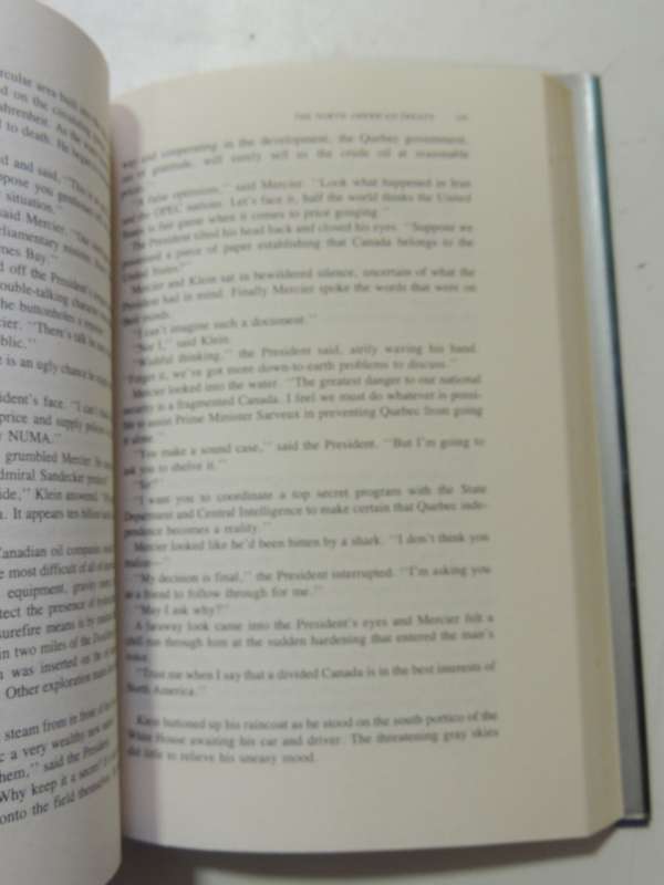 Night Probe! - Clive Cussler  (1st Edition) 1981
