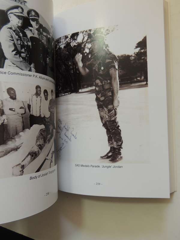 Men Of War - The Fighting Men Who Took On The World - Hannes Wessels    (Inscribed)