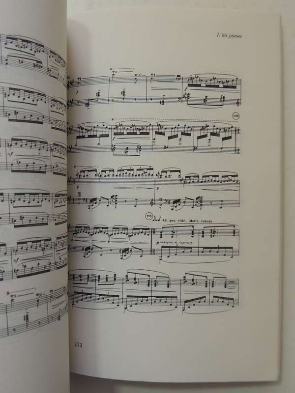 Debussy In Proportion: A Musical Analysis - Roy Howat