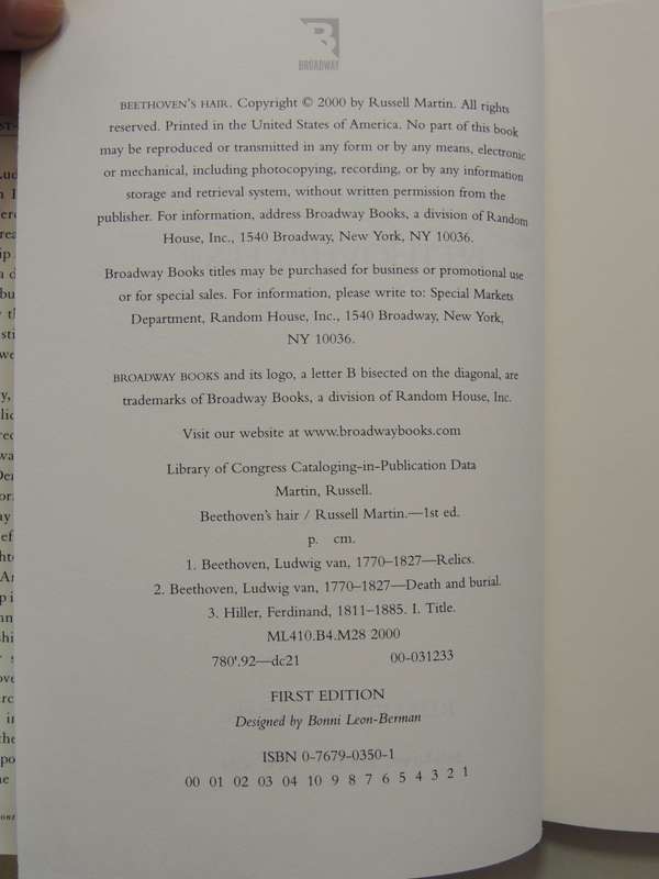 Beethoven's Hair: An Extraordinary Historical Odyssey And A Scientific Mystery Solved -Russel Martin