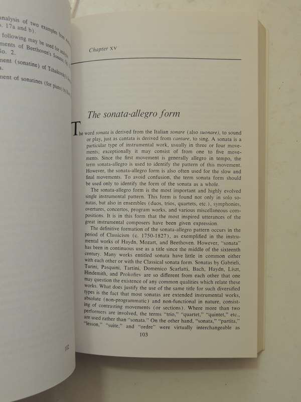 Structure And Style: The Study And Analysis Of Musical Forms - Leon Stein