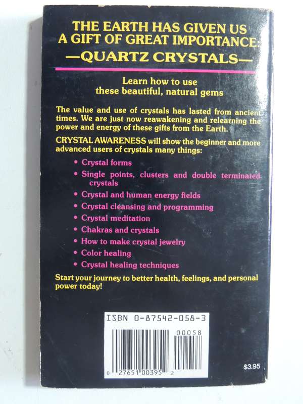 Crystal Awareness (Llewellyn's New Age) - Catherine Bowman