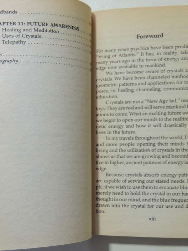 Crystal Awareness (Llewellyn's New Age) - Catherine Bowman