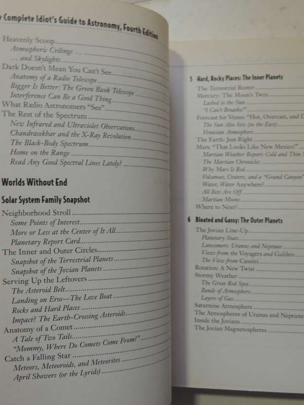 The Complete Idiot's Guide To Astronomy - Christopher De Pree Ph.D. & Alan Axelrod Ph.D. CD Included