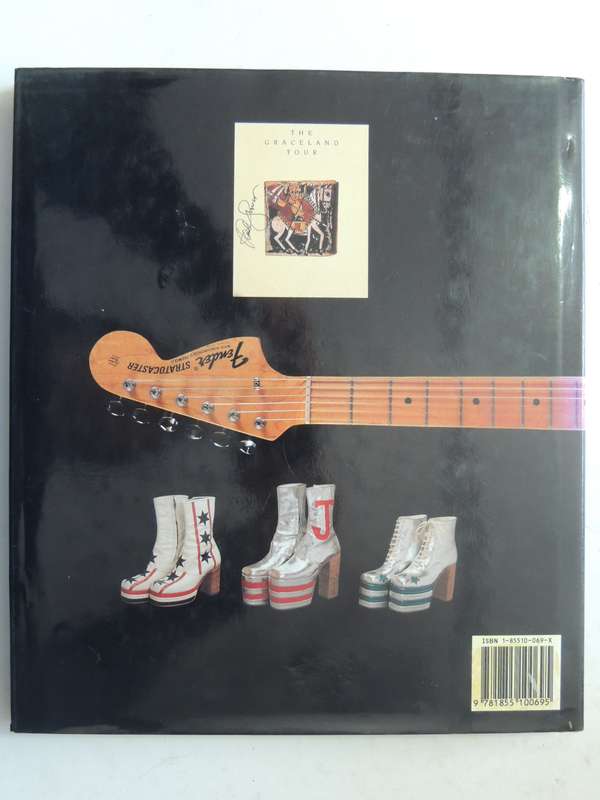 Rock 'N' Roll Collectables: An Illustrated History Of Rock Memorabilia- Hilary Kay